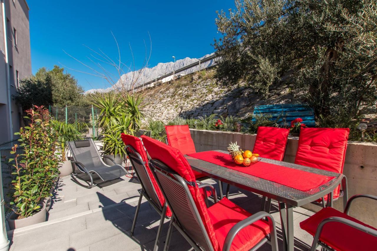 Sea View Apartments Dammi With Free Parking Makarska Exterior foto